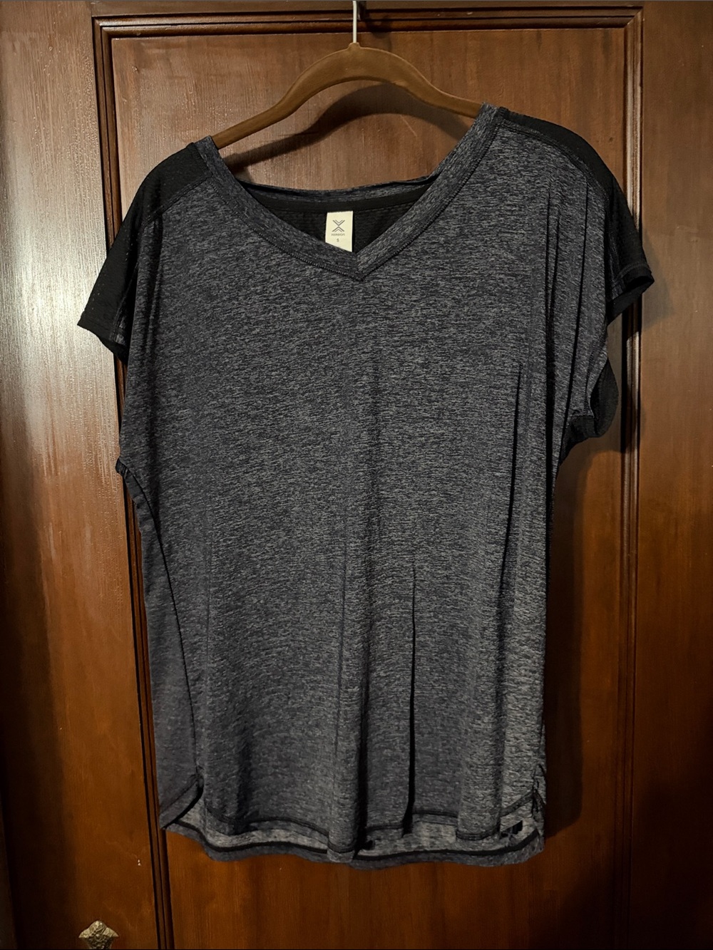 Xersion Women's Short-Sleeve V-Neck Top - Dark Gray